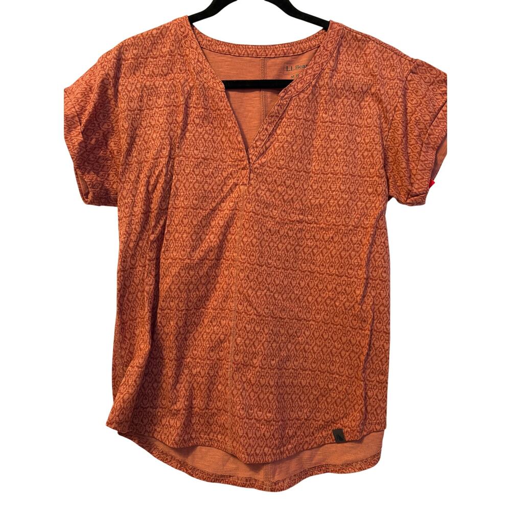 L.L. Bean Streamside Tee Top Brown Red Split Neck Short Sleeve Curve Hem Sz M